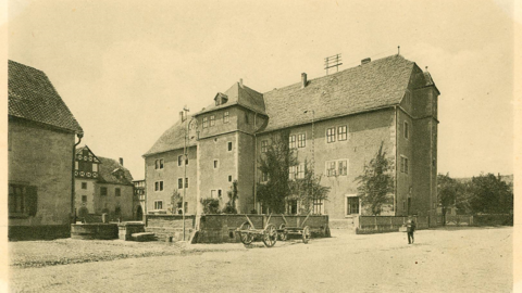 Das Schloss in Melsungen, 1930 (HStAD, R 4, 73) Historische Ansichtkarte: Schloss in Melsungen, 1930 (HStAD, R 4, 73)