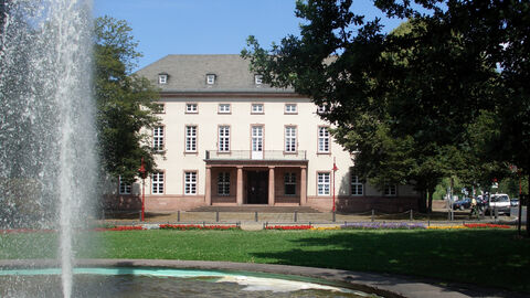 Blick auf das Hessische Staatsarchiv Marburg Blick auf das Hessische Staatsarchiv Marburg