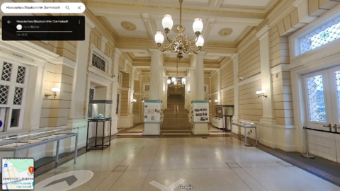 Vestibül des Hauses der Geschichte Screenshot von Google Streetview: Vestibül des Hauses der Geschichte mit Blick auf einen Treppenaufgang