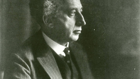 Kuno Graf von Hardenberg Schwarz-Weiß-Porträt eines älteren Mannes im Profil, nach rechts blickend