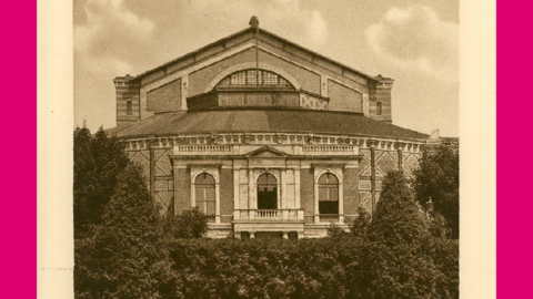 Das Richard-Wagner-Festspielhaus in Bayreuth, um 1910 (HStAD, R 4, 20892) Historisches Foto: Blick auf die Vorderseite des Festspielhauses