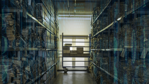 Digital und analog - das Hessische Landesarchiv Kollage: Blick zwischen zwei Regale mit Akten im Magazin, darüber ein Binärcode