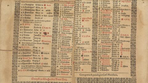 Auf Papier gedruckter Kalender in alter Schrift